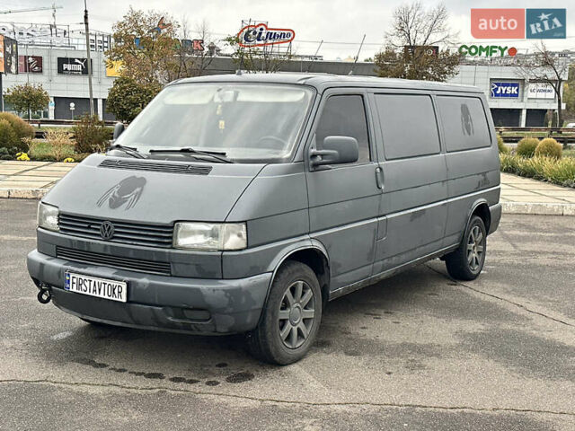 Сірий Фольксваген Transporter, об'ємом двигуна 0 л та пробігом 416 тис. км за 3500 $, фото 1 на Automoto.ua