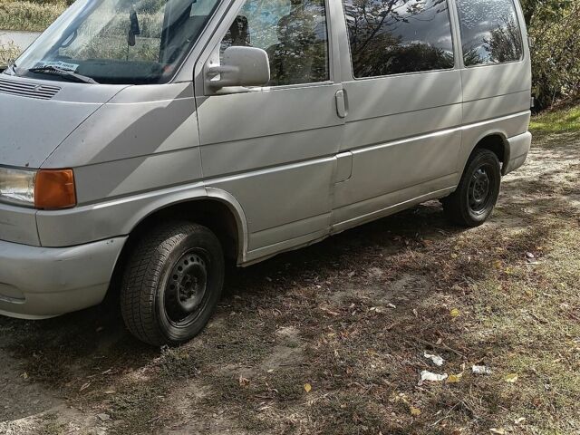 Сірий Фольксваген Transporter, об'ємом двигуна 2.5 л та пробігом 340 тис. км за 3100 $, фото 1 на Automoto.ua