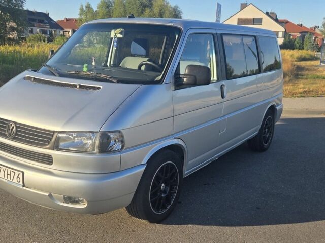 Сірий Фольксваген Transporter, об'ємом двигуна 2.5 л та пробігом 228 тис. км за 2559 $, фото 1 на Automoto.ua