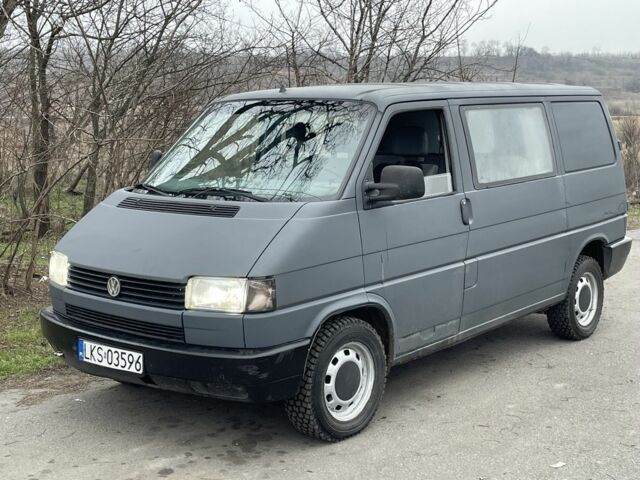 Сірий Фольксваген Transporter, об'ємом двигуна 2.4 л та пробігом 289 тис. км за 3250 $, фото 1 на Automoto.ua