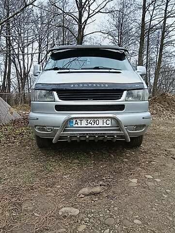 Сірий Фольксваген Transporter, об'ємом двигуна 2.5 л та пробігом 345 тис. км за 8900 $, фото 1 на Automoto.ua