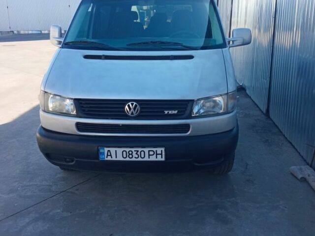 Серый Фольксваген Transporter, объемом двигателя 2.5 л и пробегом 250 тыс. км за 7700 $, фото 1 на Automoto.ua