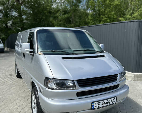 Серый Фольксваген Transporter, объемом двигателя 2.5 л и пробегом 344 тыс. км за 8500 $, фото 1 на Automoto.ua