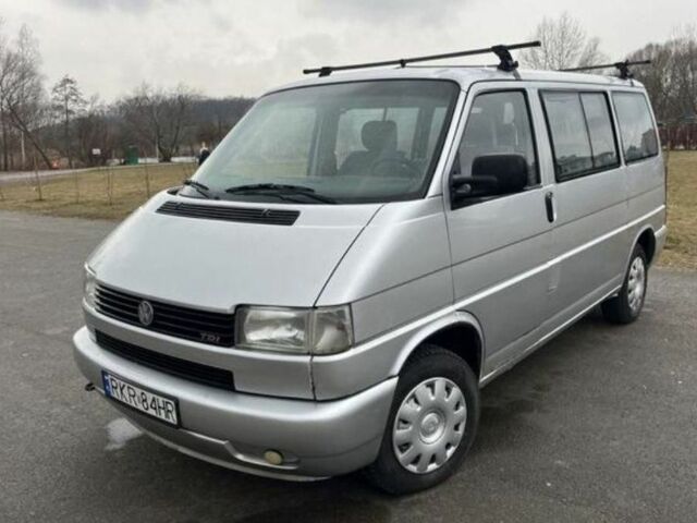 Серый Фольксваген Transporter, объемом двигателя 2.5 л и пробегом 185 тыс. км за 2800 $, фото 1 на Automoto.ua
