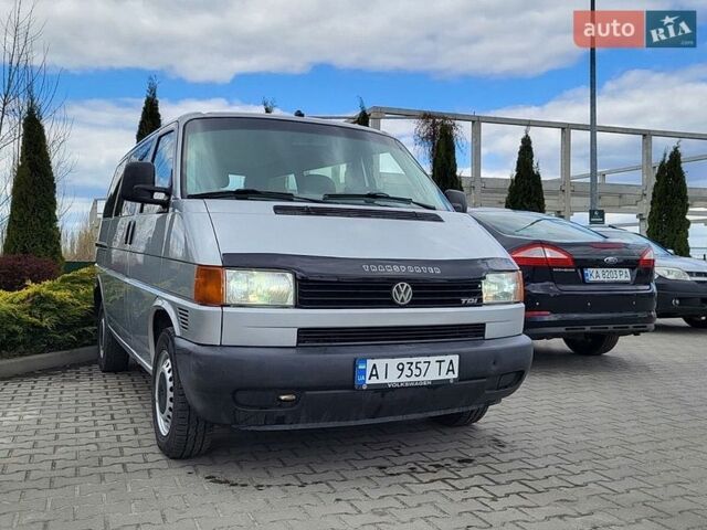 Серый Фольксваген Transporter, объемом двигателя 2.46 л и пробегом 440 тыс. км за 8600 $, фото 1 на Automoto.ua