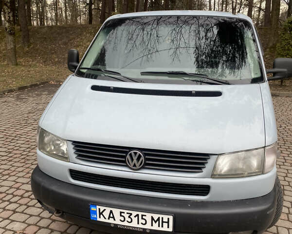 Сірий Фольксваген Transporter, об'ємом двигуна 2.5 л та пробігом 329 тис. км за 7200 $, фото 1 на Automoto.ua