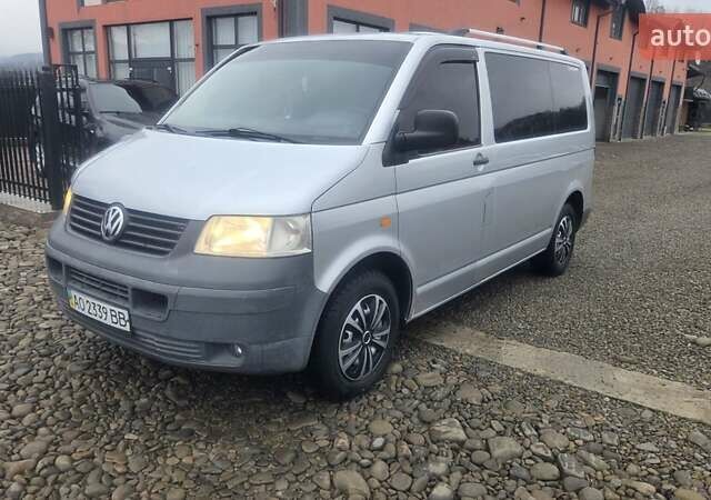 Сірий Фольксваген Transporter, об'ємом двигуна 2.46 л та пробігом 370 тис. км за 6200 $, фото 1 на Automoto.ua