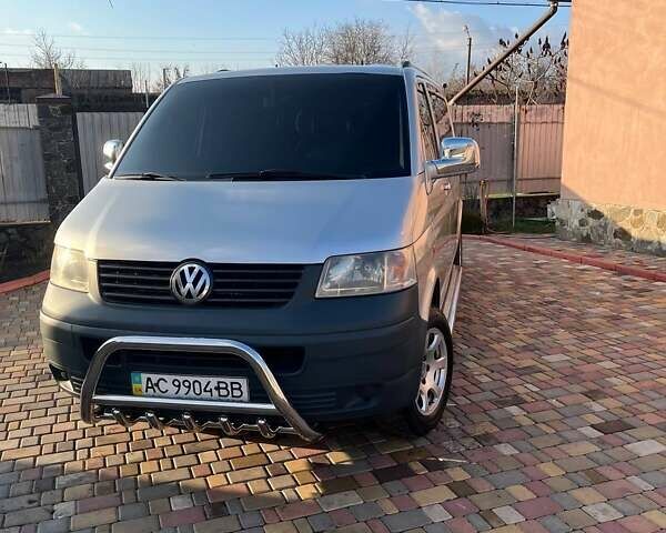 Сірий Фольксваген Transporter, об'ємом двигуна 1.9 л та пробігом 342 тис. км за 9300 $, фото 1 на Automoto.ua