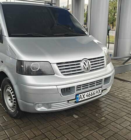 Сірий Фольксваген Transporter, об'ємом двигуна 1.9 л та пробігом 374 тис. км за 10500 $, фото 1 на Automoto.ua