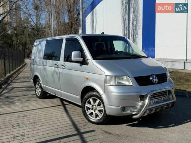 Серый Фольксваген Transporter, объемом двигателя 2.5 л и пробегом 276 тыс. км за 5899 $, фото 1 на Automoto.ua
