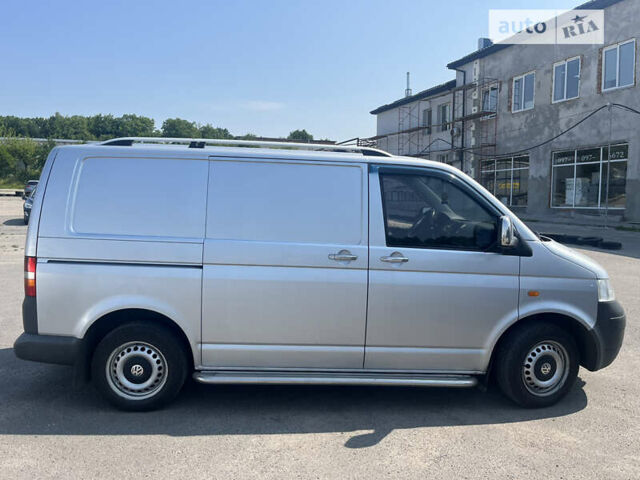 Сірий Фольксваген Transporter, об'ємом двигуна 1.9 л та пробігом 280 тис. км за 7499 $, фото 1 на Automoto.ua