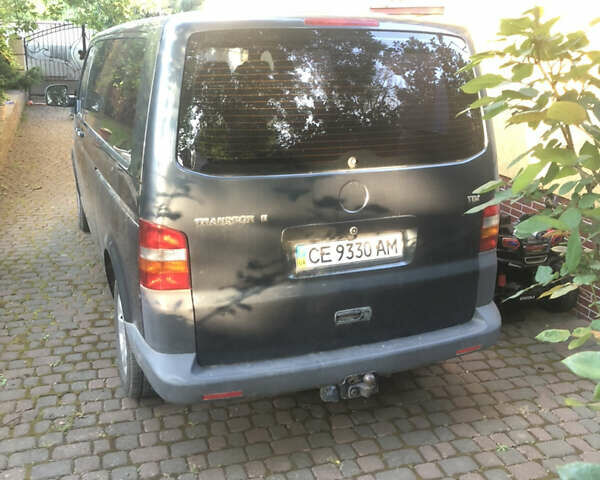 Серый Фольксваген Transporter, объемом двигателя 2.46 л и пробегом 394 тыс. км за 11165 $, фото 1 на Automoto.ua