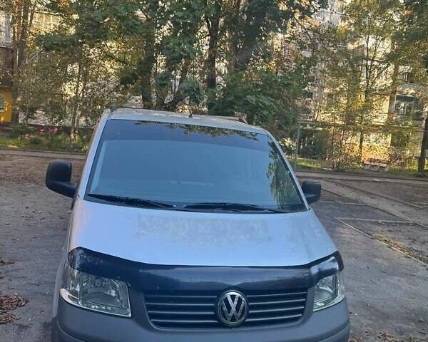 Серый Фольксваген Transporter, объемом двигателя 2.46 л и пробегом 156 тыс. км за 8500 $, фото 1 на Automoto.ua
