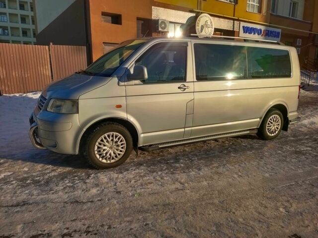 Сірий Фольксваген Transporter, об'ємом двигуна 2.5 л та пробігом 375 тис. км за 9350 $, фото 1 на Automoto.ua