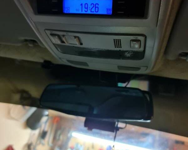 Сірий Фольксваген Transporter, об'ємом двигуна 2.5 л та пробігом 317 тис. км за 10000 $, фото 1 на Automoto.ua