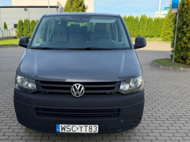Серый Фольксваген Transporter, объемом двигателя 0 л и пробегом 217 тыс. км за 4900 $, фото 1 на Automoto.ua