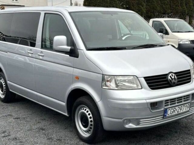 Серый Фольксваген Transporter, объемом двигателя 2.5 л и пробегом 187 тыс. км за 3000 $, фото 1 на Automoto.ua
