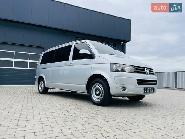 Серый Фольксваген Transporter, объемом двигателя 1.97 л и пробегом 278 тыс. км за 12300 $, фото 1 на Automoto.ua