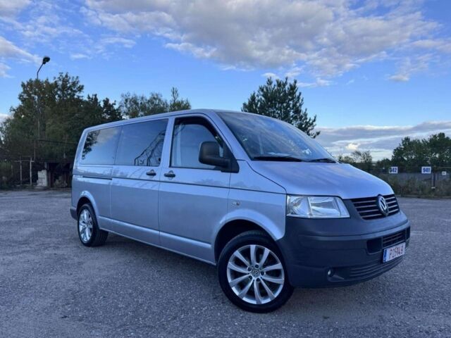 Серый Фольксваген Transporter, объемом двигателя 1.9 л и пробегом 240 тыс. км за 8100 $, фото 1 на Automoto.ua