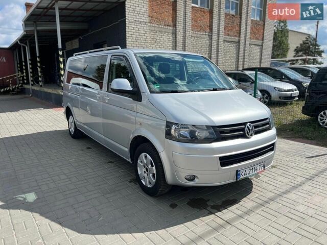 Серый Фольксваген Transporter, объемом двигателя 2 л и пробегом 263 тыс. км за 15500 $, фото 1 на Automoto.ua