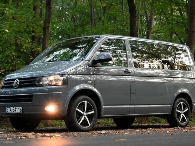 Серый Фольксваген Transporter, объемом двигателя 2 л и пробегом 188 тыс. км за 8900 $, фото 1 на Automoto.ua
