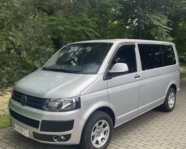 Серый Фольксваген Transporter, объемом двигателя 1.97 л и пробегом 222 тыс. км за 15291 $, фото 1 на Automoto.ua