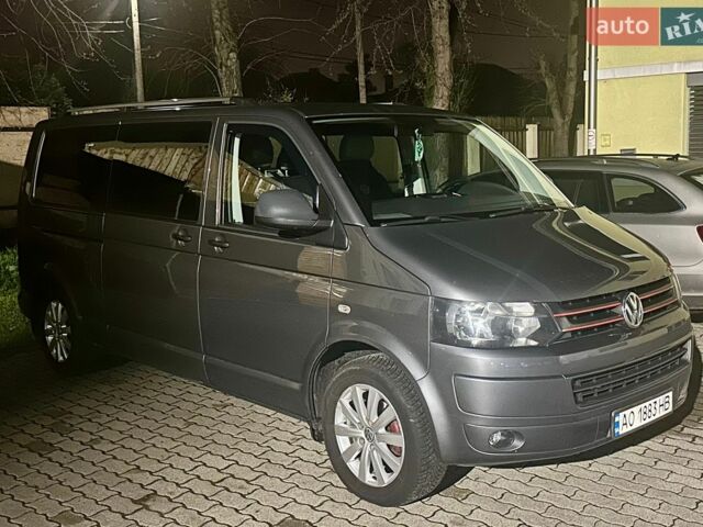 Серый Фольксваген Transporter, объемом двигателя 2 л и пробегом 298 тыс. км за 15900 $, фото 1 на Automoto.ua