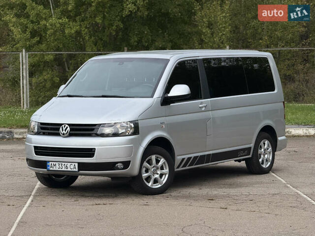 Серый Фольксваген Transporter, объемом двигателя 1.97 л и пробегом 266 тыс. км за 16499 $, фото 1 на Automoto.ua