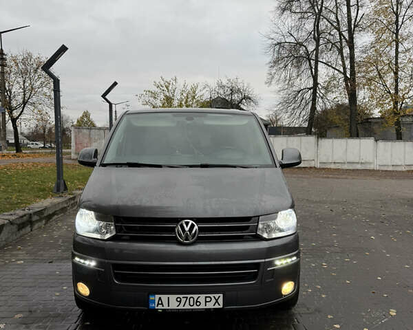 Серый Фольксваген Transporter, объемом двигателя 1.97 л и пробегом 250 тыс. км за 22300 $, фото 1 на Automoto.ua