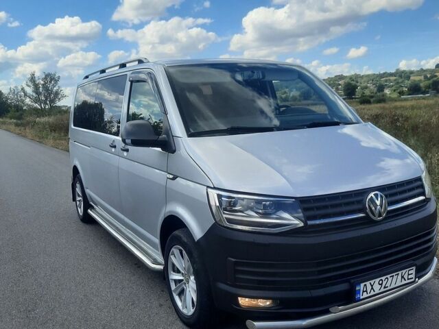 Серый Фольксваген Transporter, объемом двигателя 2 л и пробегом 267 тыс. км за 24500 $, фото 1 на Automoto.ua