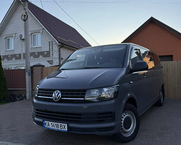 Сірий Фольксваген Transporter, об'ємом двигуна 1.97 л та пробігом 330 тис. км за 19000 $, фото 1 на Automoto.ua