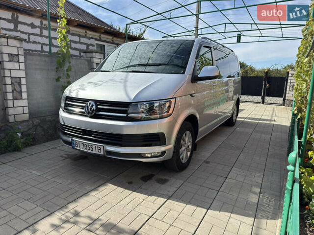 Серый Фольксваген Transporter, объемом двигателя 2 л и пробегом 172 тыс. км за 28000 $, фото 1 на Automoto.ua