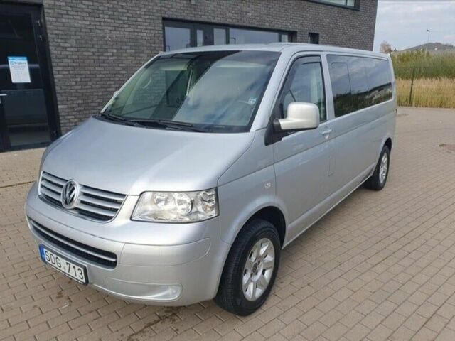 Сірий Фольксваген Transporter, об'ємом двигуна 2.5 л та пробігом 235 тис. км за 3400 $, фото 1 на Automoto.ua