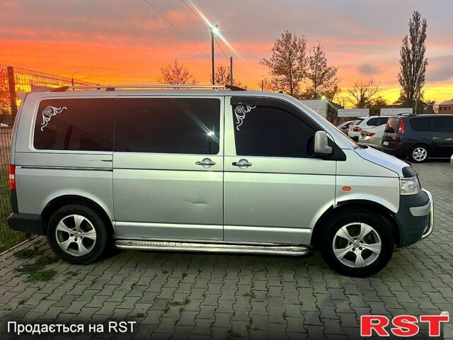 Фольксваген Transporter 2007 у Миколаєві на Automoto.ua Сірий Фольксваген Transporter, об'ємом двигуна 2.5 л та пробігом 300 тис. км за 7300 $, фото 1 на Automoto.ua