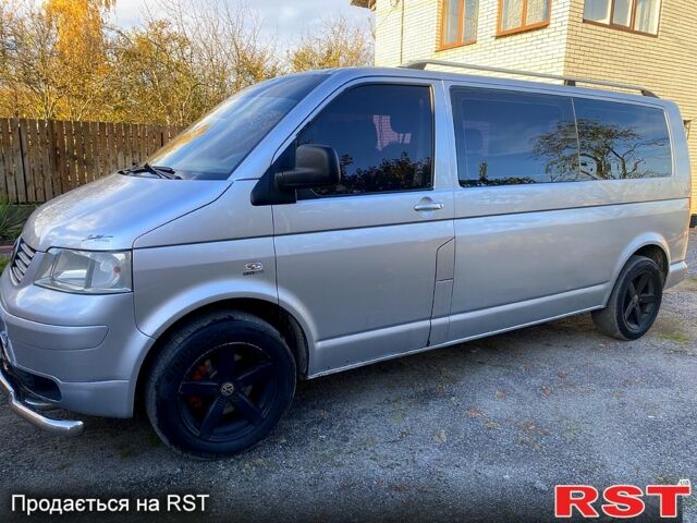 Серый Фольксваген Transporter, объемом двигателя 2.5 л и пробегом 320 тыс. км за 8700 $, фото 1 на Automoto.ua