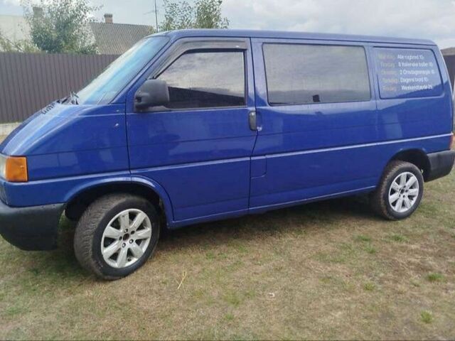 Синий Фольксваген Transporter, объемом двигателя 2.4 л и пробегом 450 тыс. км за 5551 $, фото 1 на Automoto.ua