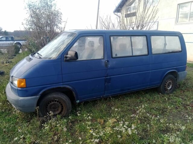 Синий Фольксваген Transporter, объемом двигателя 2.5 л и пробегом 450 тыс. км за 3494 $, фото 1 на Automoto.ua