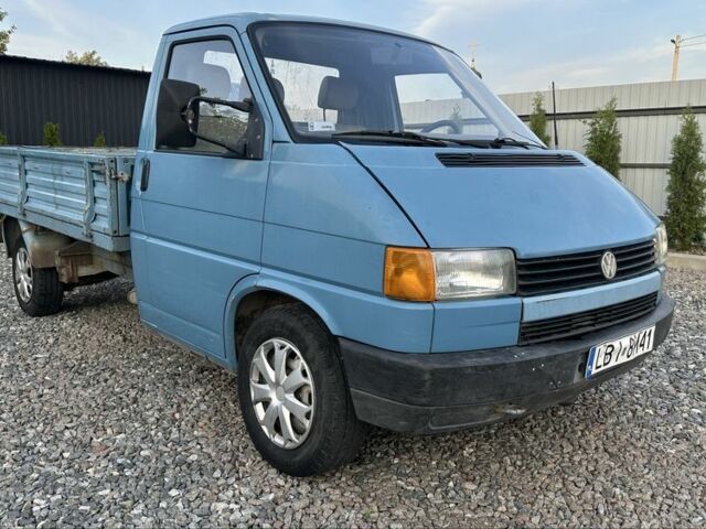 Синий Фольксваген Transporter, объемом двигателя 2 л и пробегом 220 тыс. км за 2500 $, фото 1 на Automoto.ua
