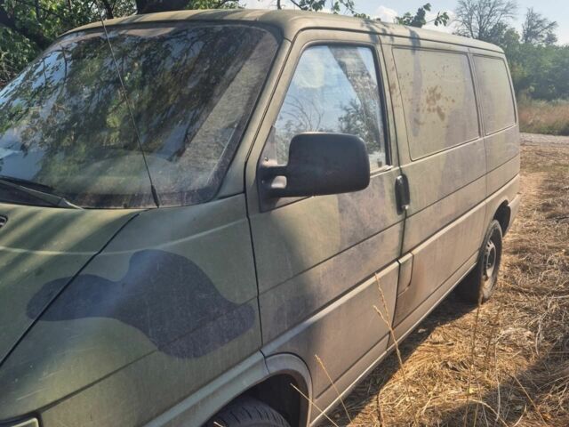 Синій Фольксваген Transporter, об'ємом двигуна 2.4 л та пробігом 440 тис. км за 3500 $, фото 1 на Automoto.ua