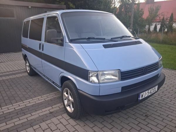 Синій Фольксваген Transporter, об'ємом двигуна 2.5 л та пробігом 280 тис. км за 70000 $, фото 1 на Automoto.ua