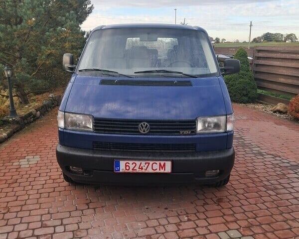 Синій Фольксваген Transporter, об'ємом двигуна 2.5 л та пробігом 286 тис. км за 2800 $, фото 1 на Automoto.ua