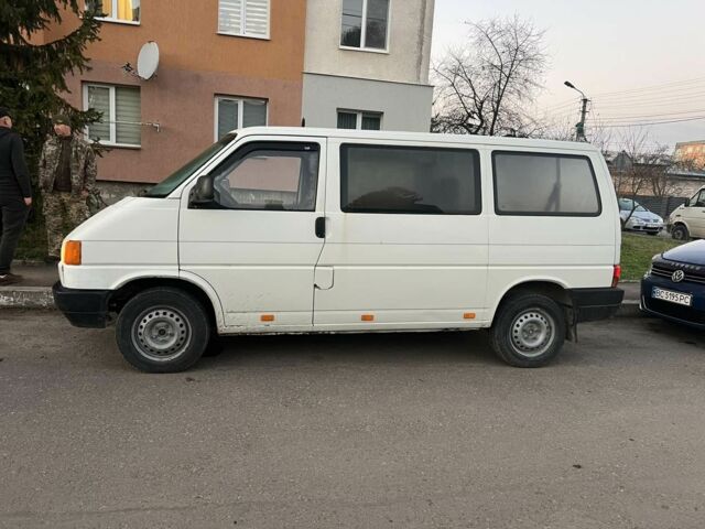 Синий Фольксваген Transporter, объемом двигателя 2 л и пробегом 450 тыс. км за 2350 $, фото 1 на Automoto.ua