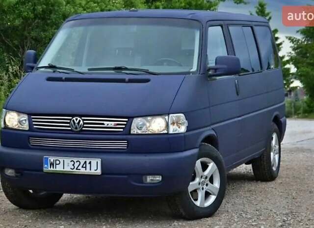 Синий Фольксваген Transporter, объемом двигателя 1.9 л и пробегом 347 тыс. км за 2900 $, фото 1 на Automoto.ua