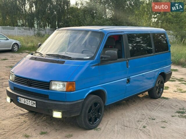 Синий Фольксваген Transporter, объемом двигателя 1.9 л и пробегом 230 тыс. км за 3500 $, фото 1 на Automoto.ua