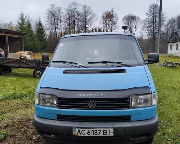 Синій Фольксваген Transporter, об'ємом двигуна 2.4 л та пробігом 273 тис. км за 4100 $, фото 1 на Automoto.ua