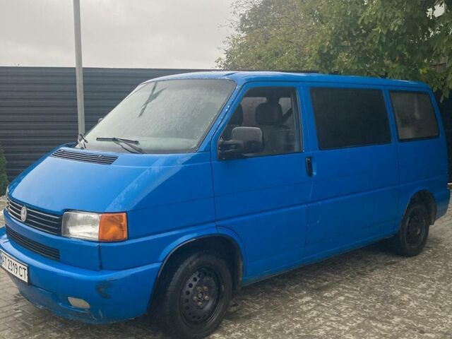Синий Фольксваген Transporter, объемом двигателя 2.5 л и пробегом 380 тыс. км за 5000 $, фото 1 на Automoto.ua