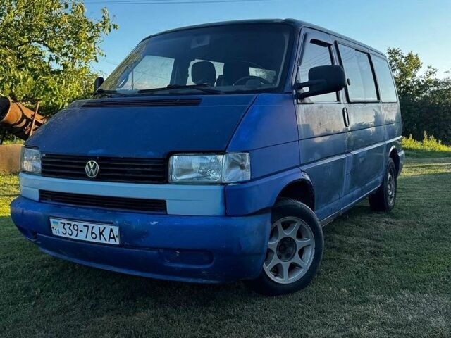 Синий Фольксваген Transporter, объемом двигателя 1.9 л и пробегом 590 тыс. км за 3500 $, фото 1 на Automoto.ua