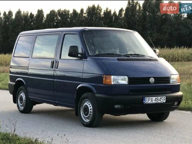 Синій Фольксваген Transporter, об'ємом двигуна 2.5 л та пробігом 312 тис. км за 2500 $, фото 1 на Automoto.ua