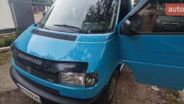 Синий Фольксваген Transporter, объемом двигателя 0 л и пробегом 450 тыс. км за 7000 $, фото 1 на Automoto.ua