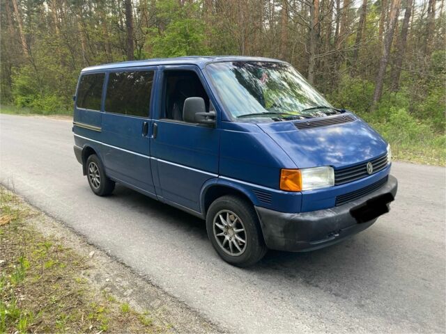 Синий Фольксваген Transporter, объемом двигателя 2.5 л и пробегом 490 тыс. км за 5500 $, фото 1 на Automoto.ua